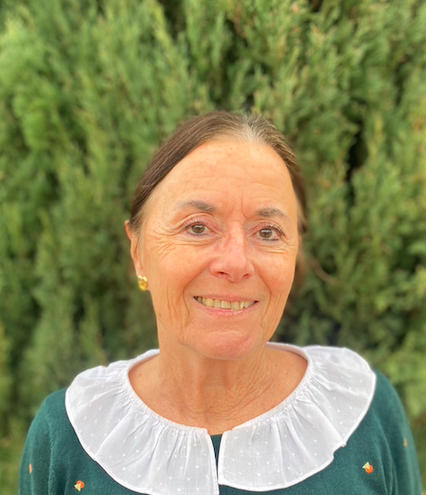 2 – HOFFMANN Monique